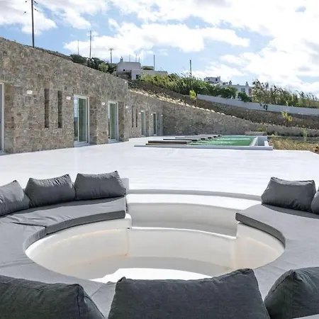 The Casa Cove Villa