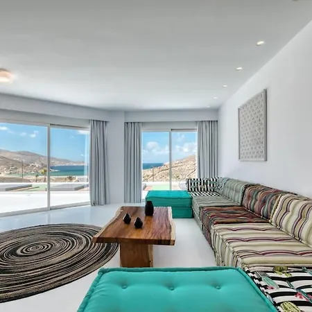 The Casa Cove