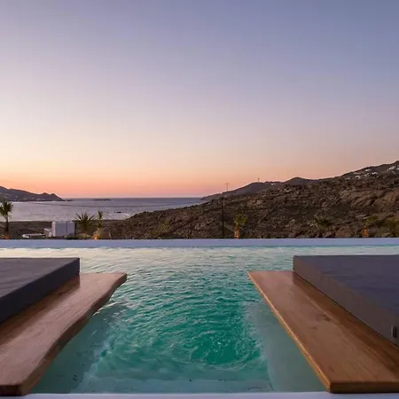 The Casa Cove
